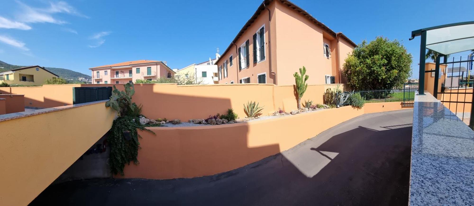 Appartamento La Casa Di Freddy 洛阿诺 外观 照片